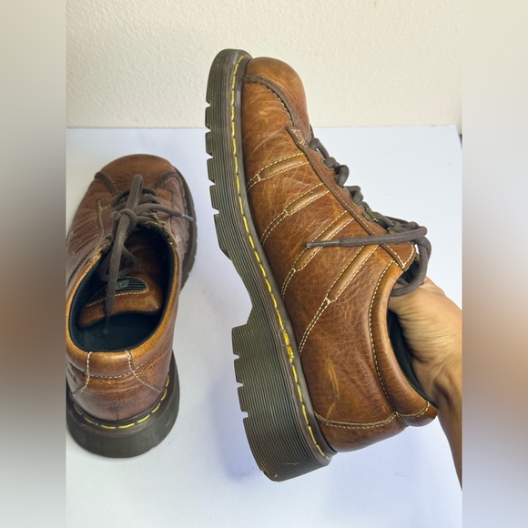 Vintage Dr. Martens 90’s Lug Sole Men’s Chunky Oxford Shoes Size US 9 main image 4